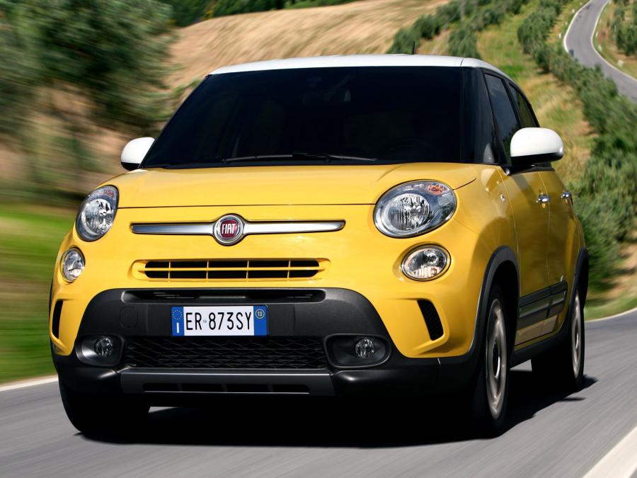  Fiat 500L Trekking 2013 года  (фото 3 из 22)